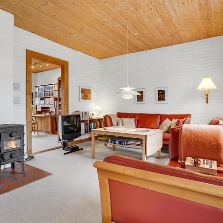 Lovely Home In Sonderborg With Kitchen Dış mekan fotoğraf