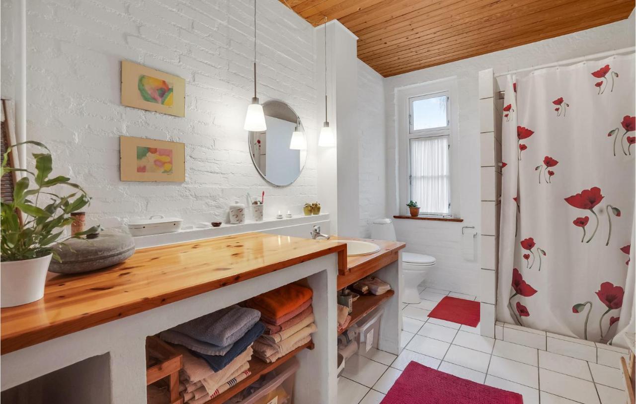 Lovely Home In Sonderborg With Kitchen Dış mekan fotoğraf